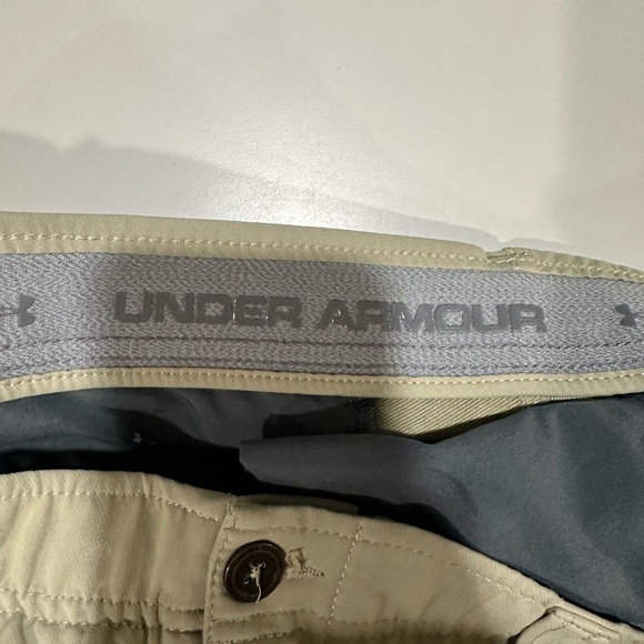 Under Armour Men's Khaki Golf Pants 34/30 - Picture 4 of 4